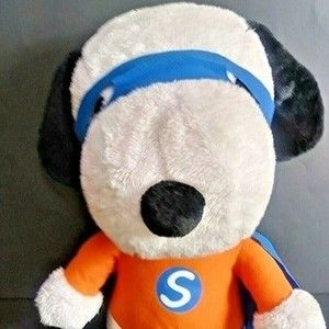 2011 The Peanuts Gang. Charlie Brown Snoopy Super Snoopy 26 in. Plush